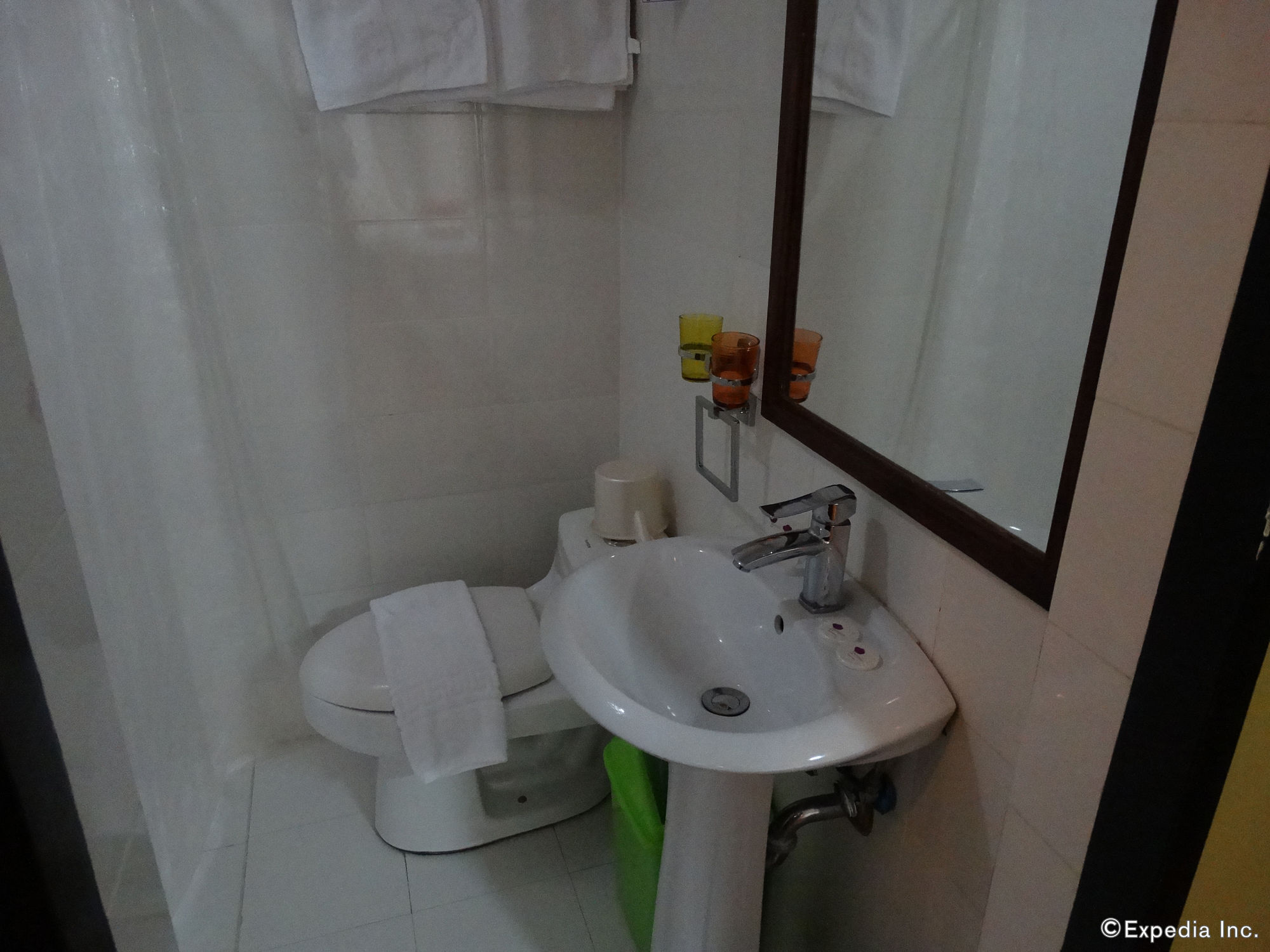 เพอร์เพิล ทรี เบด แอนด์ เบรคฟาสต์ Bed & Breakfast Paranaque City ภายนอก รูปภาพ