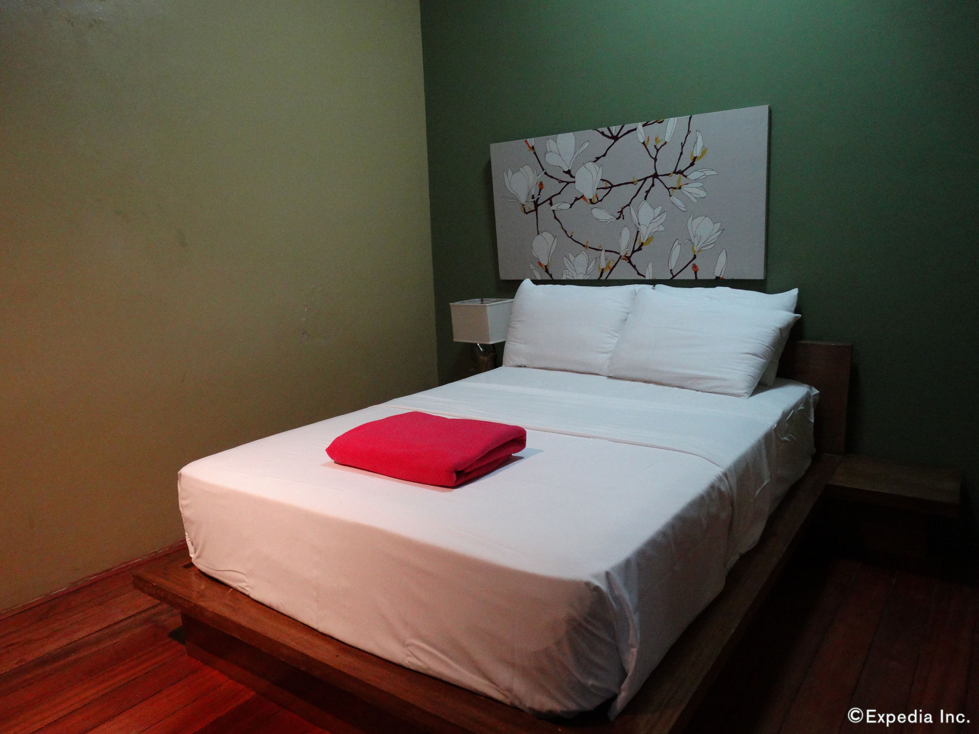 เพอร์เพิล ทรี เบด แอนด์ เบรคฟาสต์ Bed & Breakfast Paranaque City ภายนอก รูปภาพ