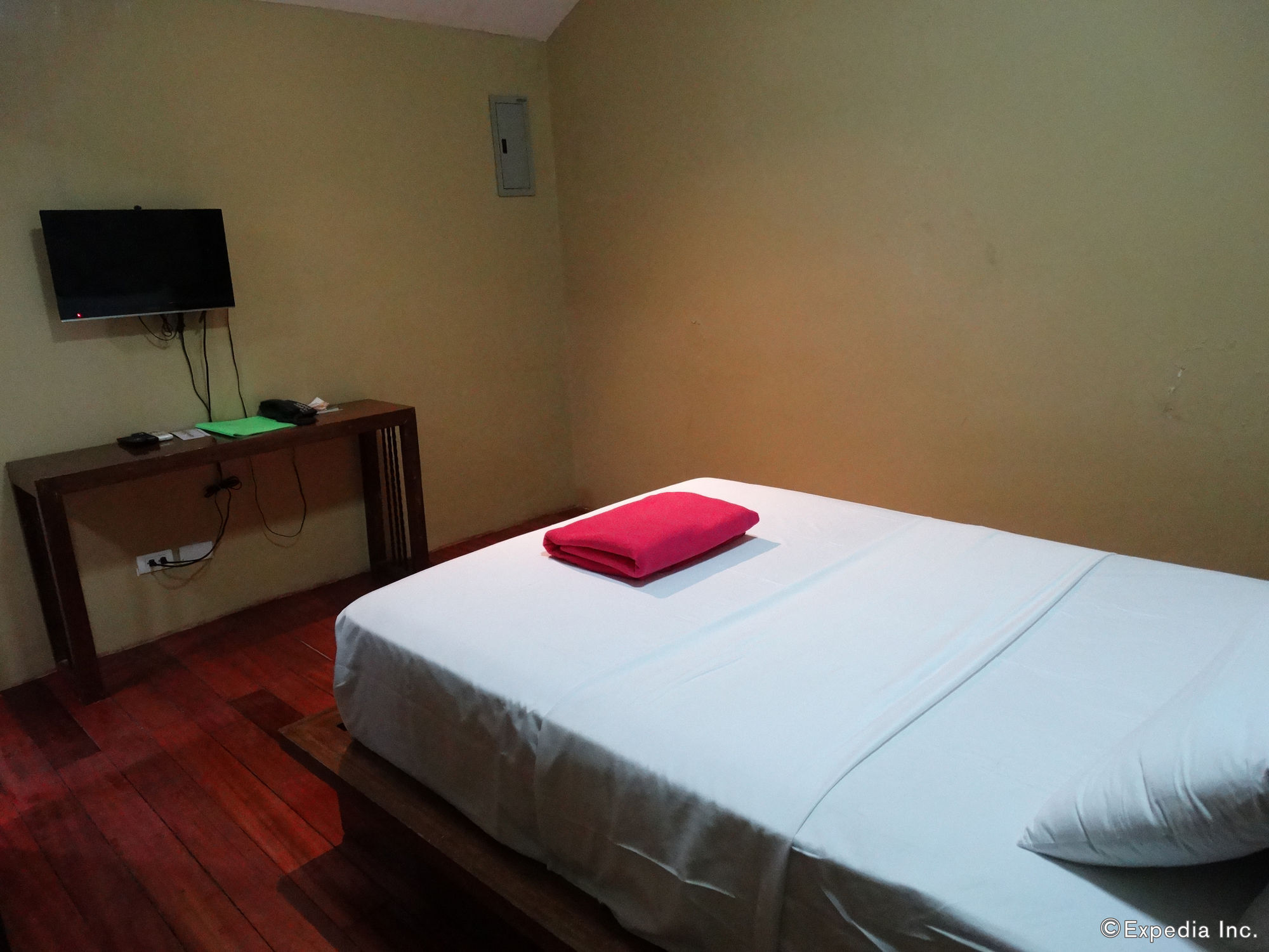 เพอร์เพิล ทรี เบด แอนด์ เบรคฟาสต์ Bed & Breakfast Paranaque City ภายนอก รูปภาพ